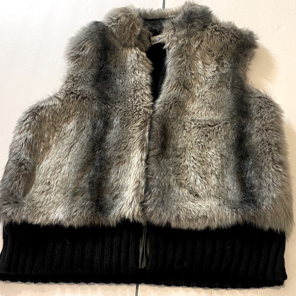 Fun Faux Fur Vest in the Front Ribbed Black Knit in the Back